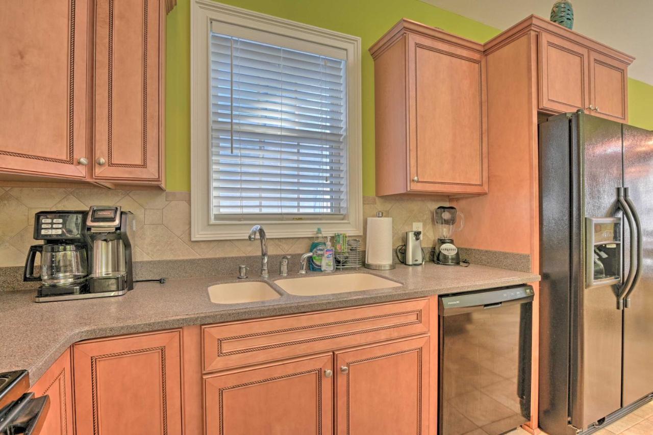 Charming Bermuda Bay Hideaway With Game Room! Myrtle Beach Eksteriør billede
